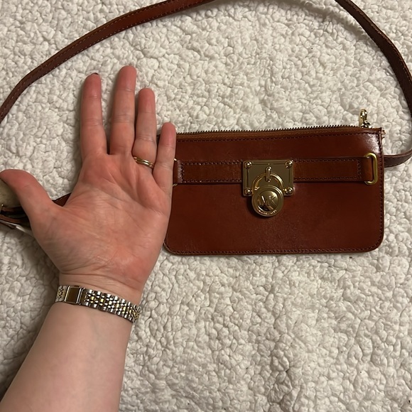 Michael Kors NWT belt bag - Picture 6 of 8